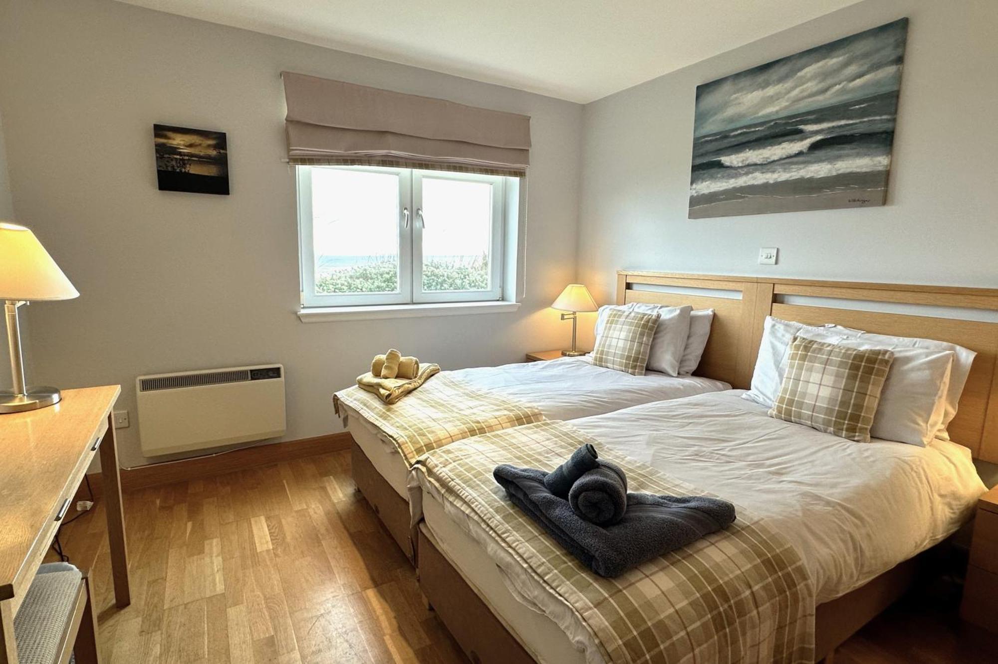 No2 The Links Apartment, Brora Dış mekan fotoğraf